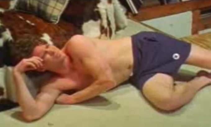 吉普赛男郎