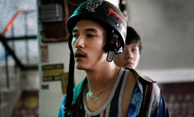 谁先爱上他的