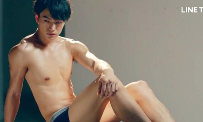 深蓝与月光