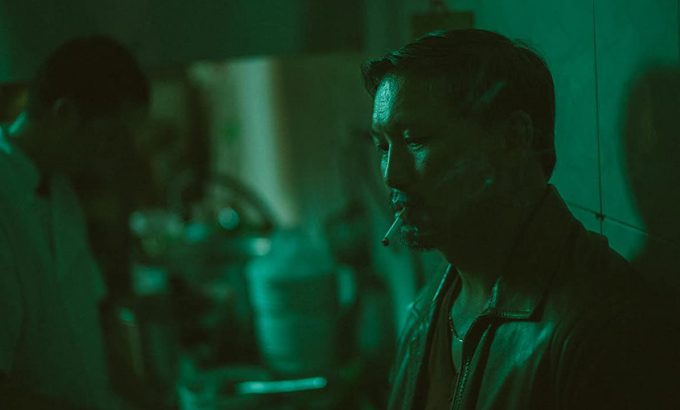 黑唇