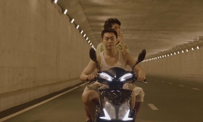 男性短片: 国际 V6
