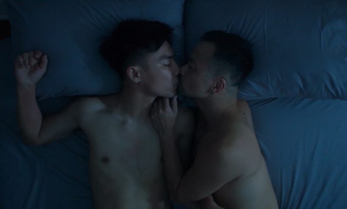 看着我